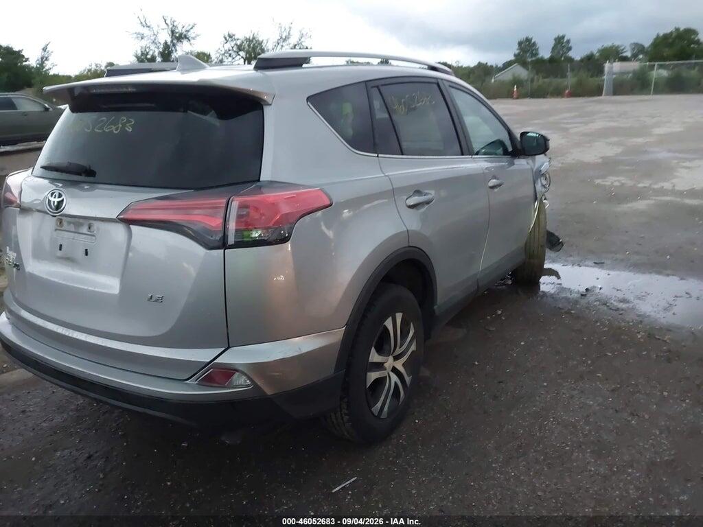 2T3ZFREV8HW347548 2017 TOYOTA RAV4 photo no. 4