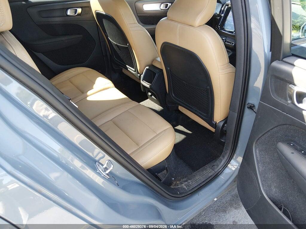YV4162UK5L2342009 2020 VOLVO XC40 photo no. 8
