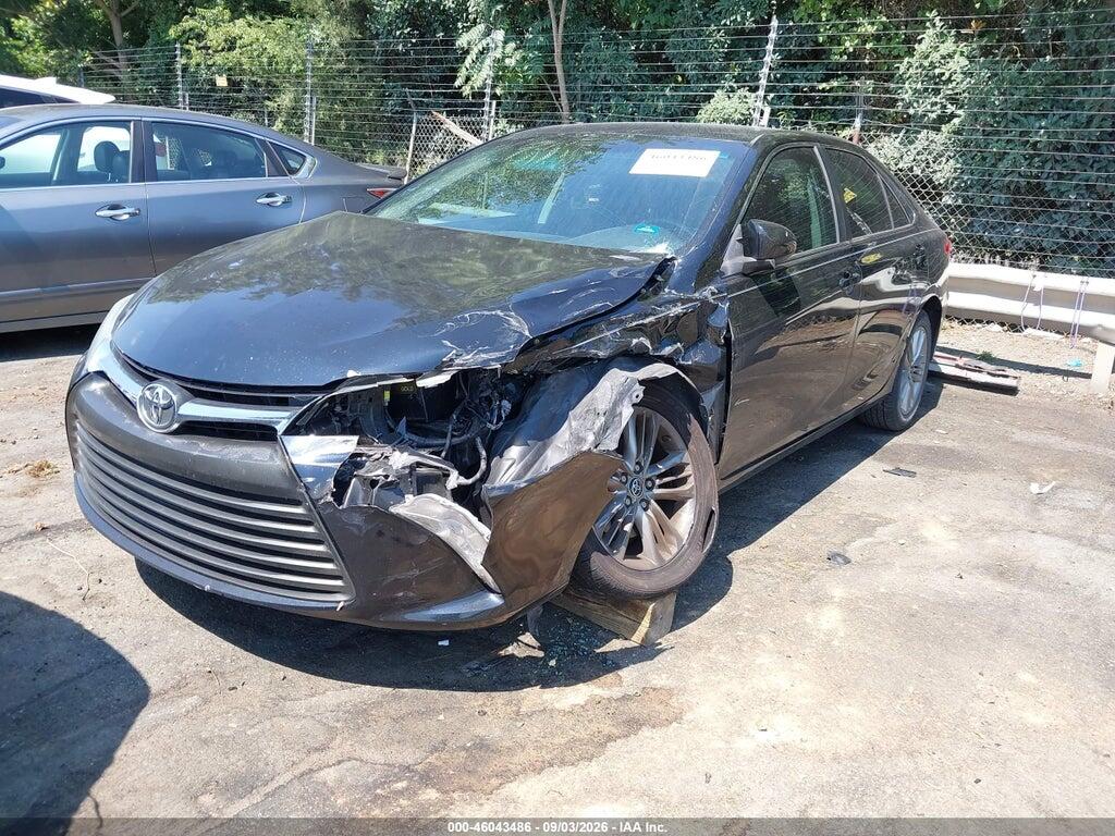 4T1BF1FK2FU114438 2015 TOYOTA CAMRY photo no. 2