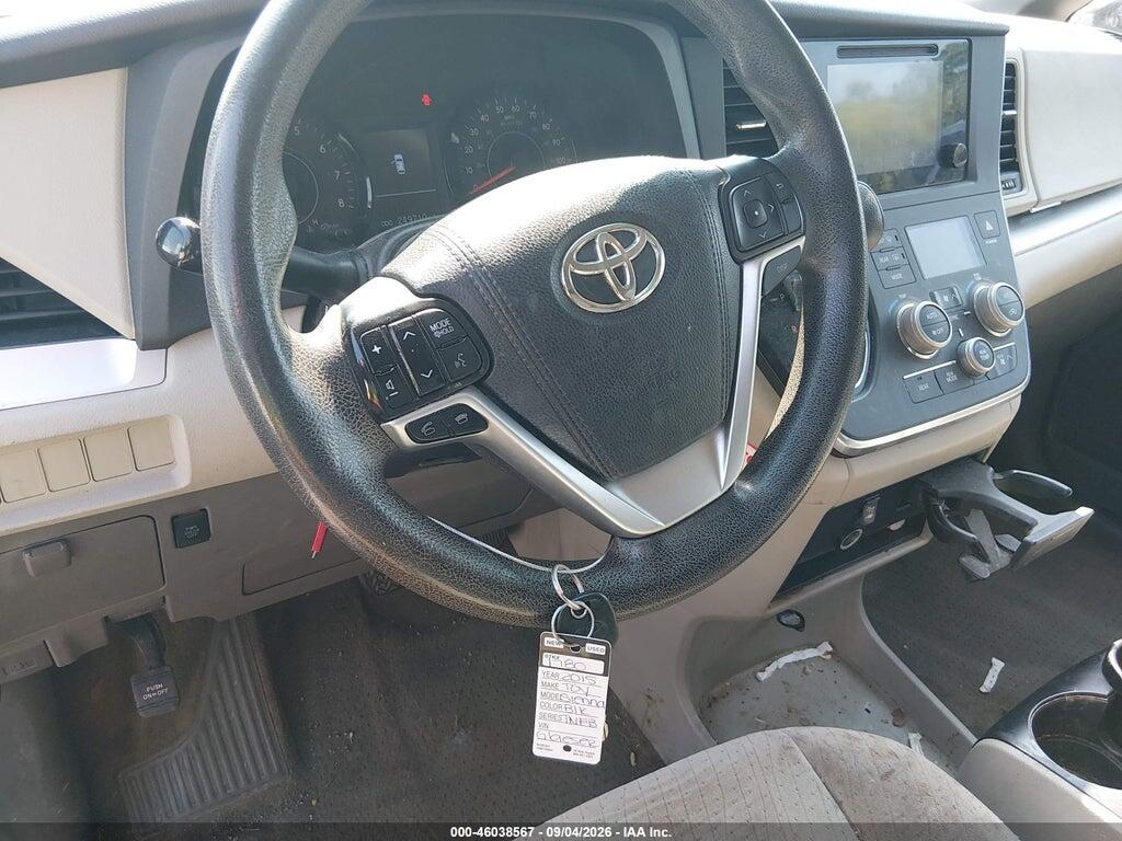 5TDKK3DC6FS574391 2015 TOYOTA SIENNA photo no. 11