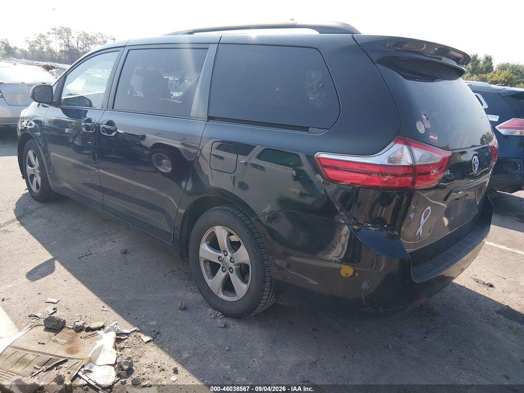 5TDKK3DC6FS574391 2015 TOYOTA SIENNA photo no. 3