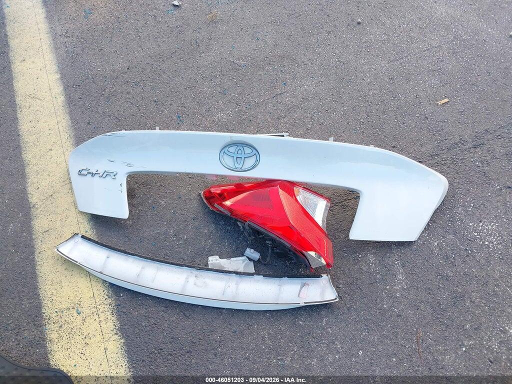 NMTKHMBX7KR093620 2019 TOYOTA C-HR photo no. 12