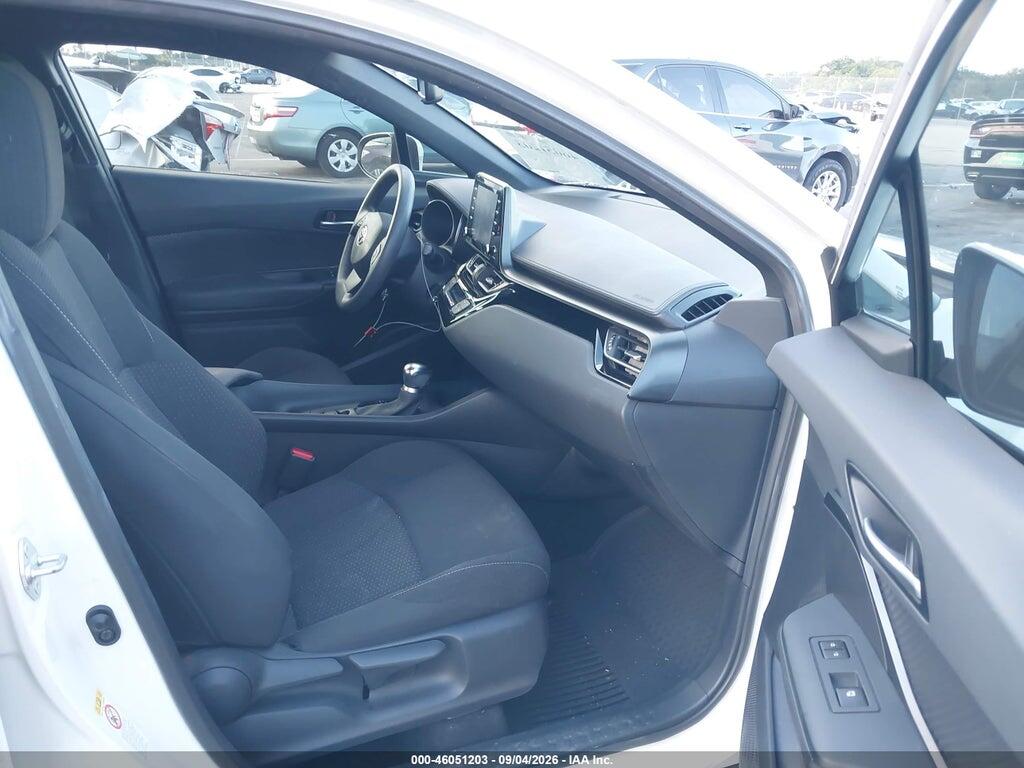 NMTKHMBX7KR093620 2019 TOYOTA C-HR photo no. 5