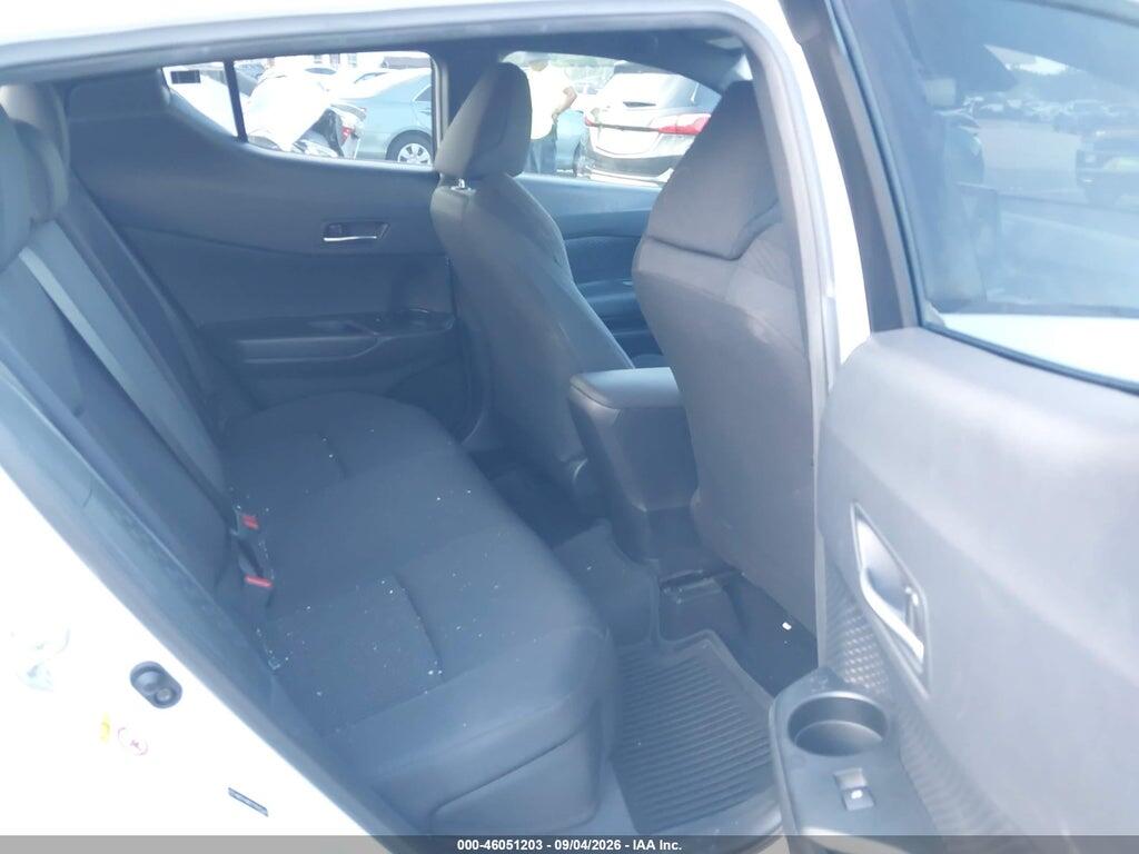 NMTKHMBX7KR093620 2019 TOYOTA C-HR photo no. 8
