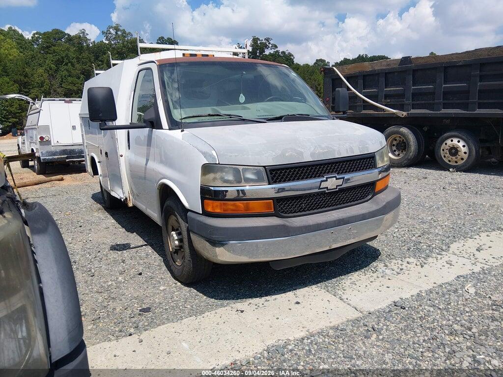 2008 CHEVROLET EXPRESS CUTAWAY 1GBHG31KX81113724