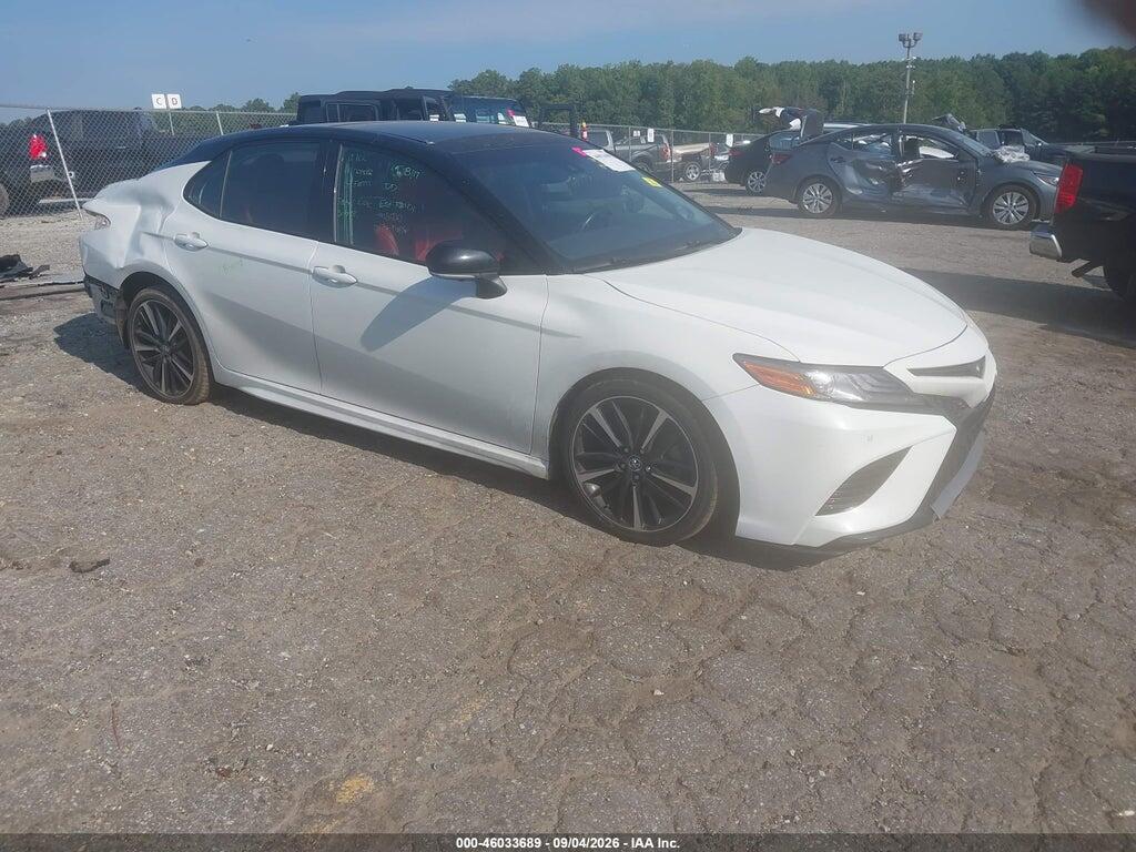 2018 TOYOTA CAMRY 4T1B61HK2JU120102