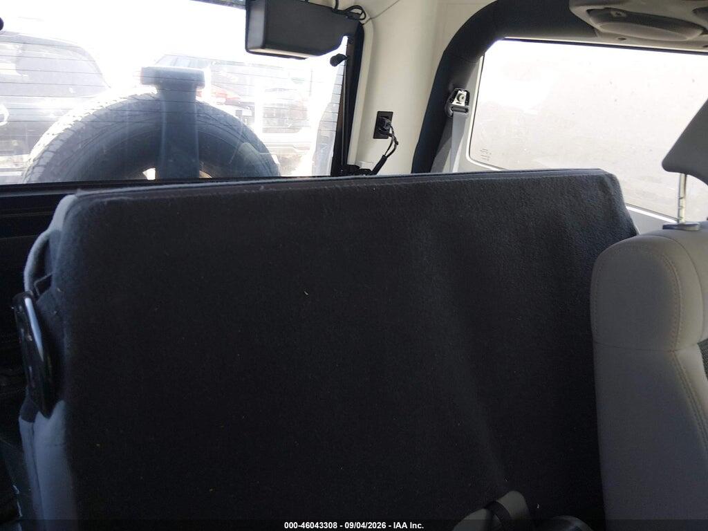 1J4AA2D1XAL151809 2010 JEEP WRANGLER photo no. 8