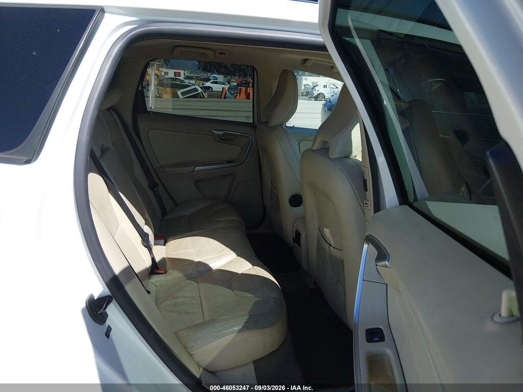 YV4960DL2A2064067 2010 VOLVO XC60 photo no. 8