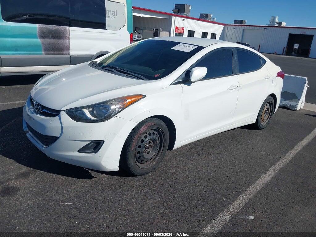 5NPDH4AE4CH135730 2012 HYUNDAI ELANTRA photo no. 2