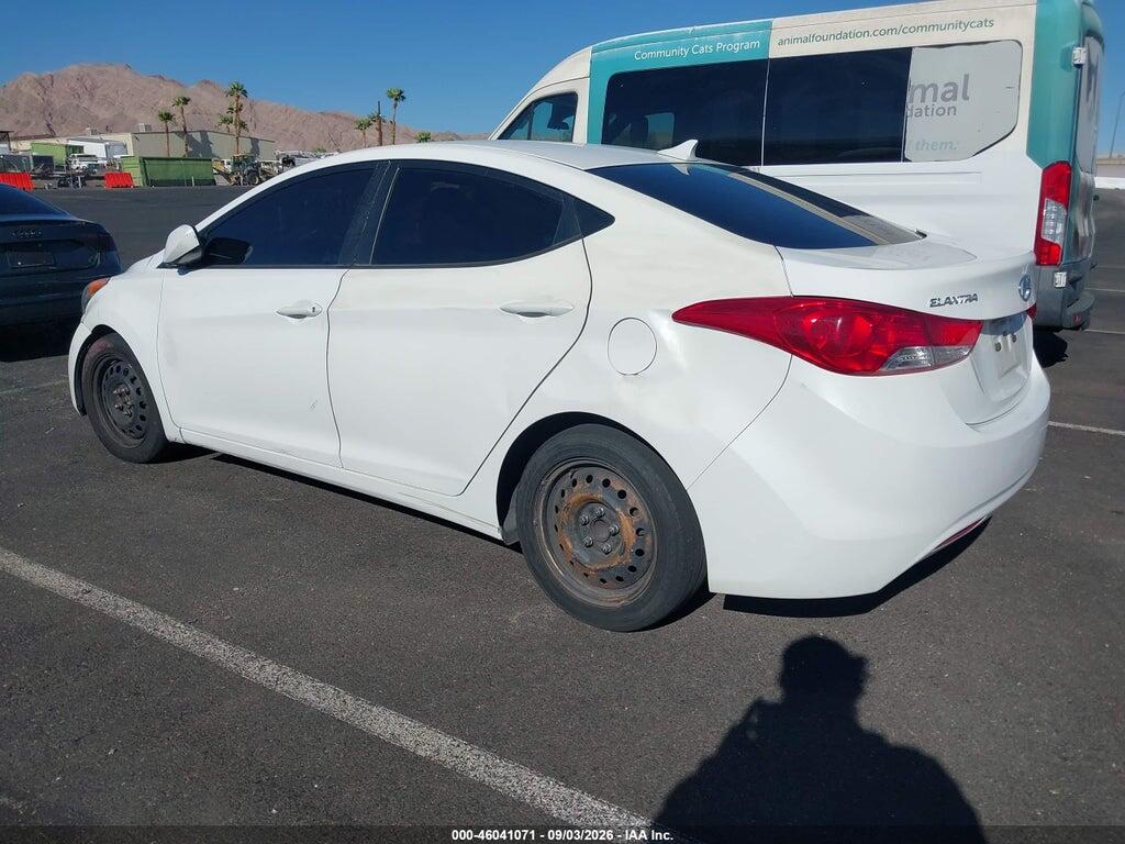 5NPDH4AE4CH135730 2012 HYUNDAI ELANTRA photo no. 3