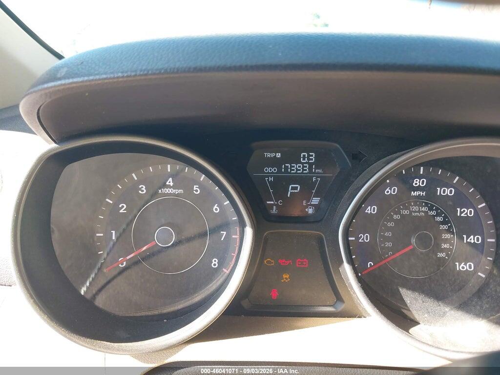 5NPDH4AE4CH135730 2012 HYUNDAI ELANTRA photo no. 7