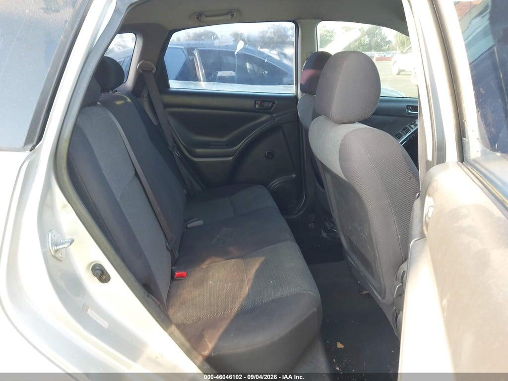 2T1KR32E04C187874 2004 TOYOTA MATRIX photo no. 8