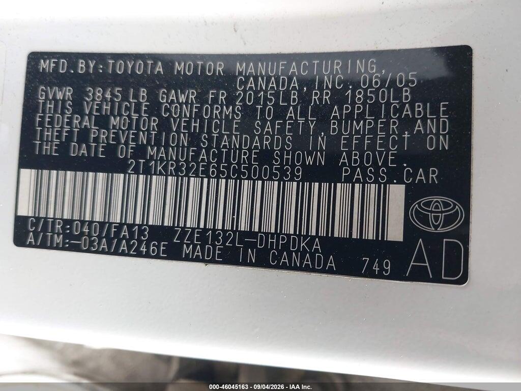 2T1KR32E65C500539 2005 TOYOTA MATRIX photo no. 9