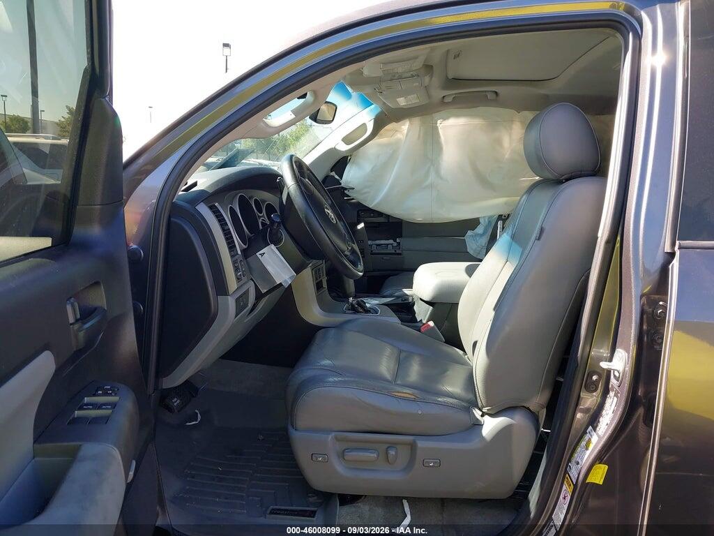 5TDBY5G19BS053521 2011 TOYOTA SEQUOIA photo no. 5