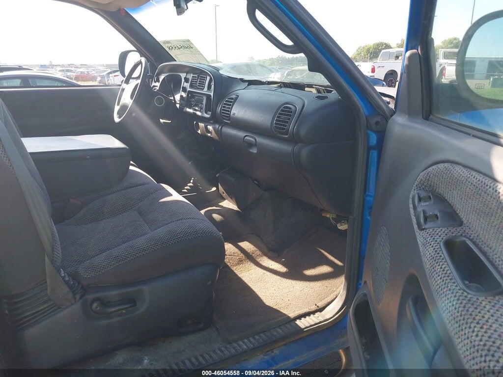 3B7KF23Z0YG112009 2000 DODGE RAM 2500 photo no. 5