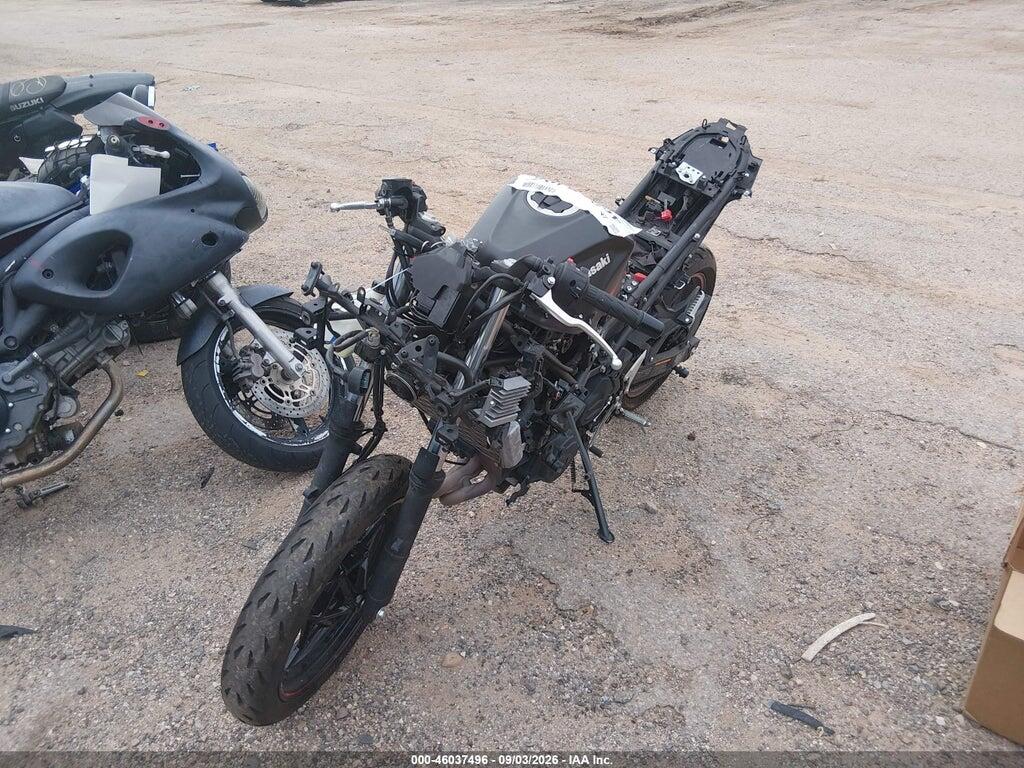 2025 KAWASAKI EX500 ML5EXGJ19SDA47070