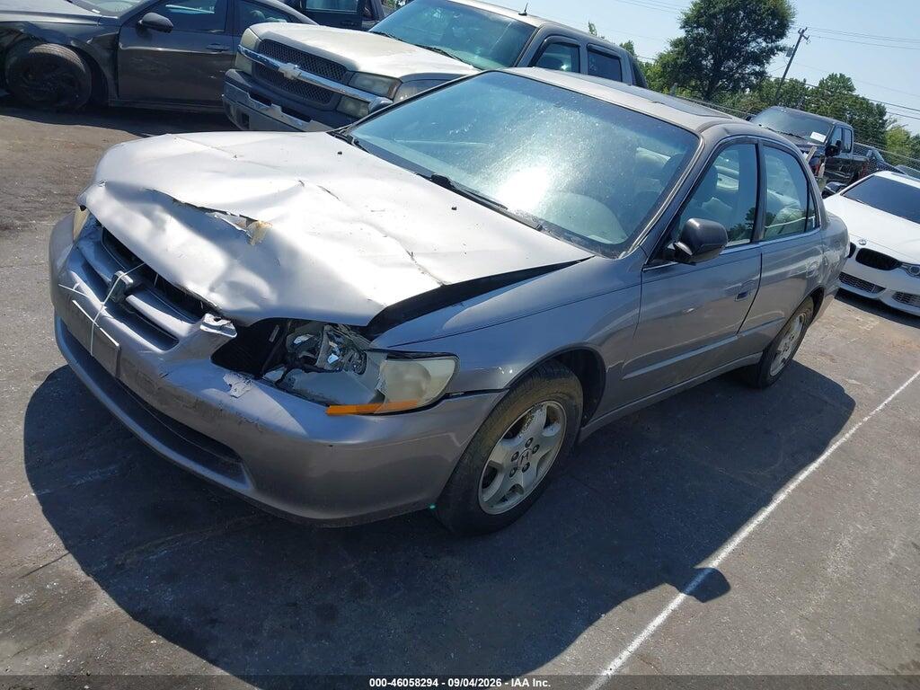 1HGCG1651YA078103 2000 HONDA ACCORD photo no. 2