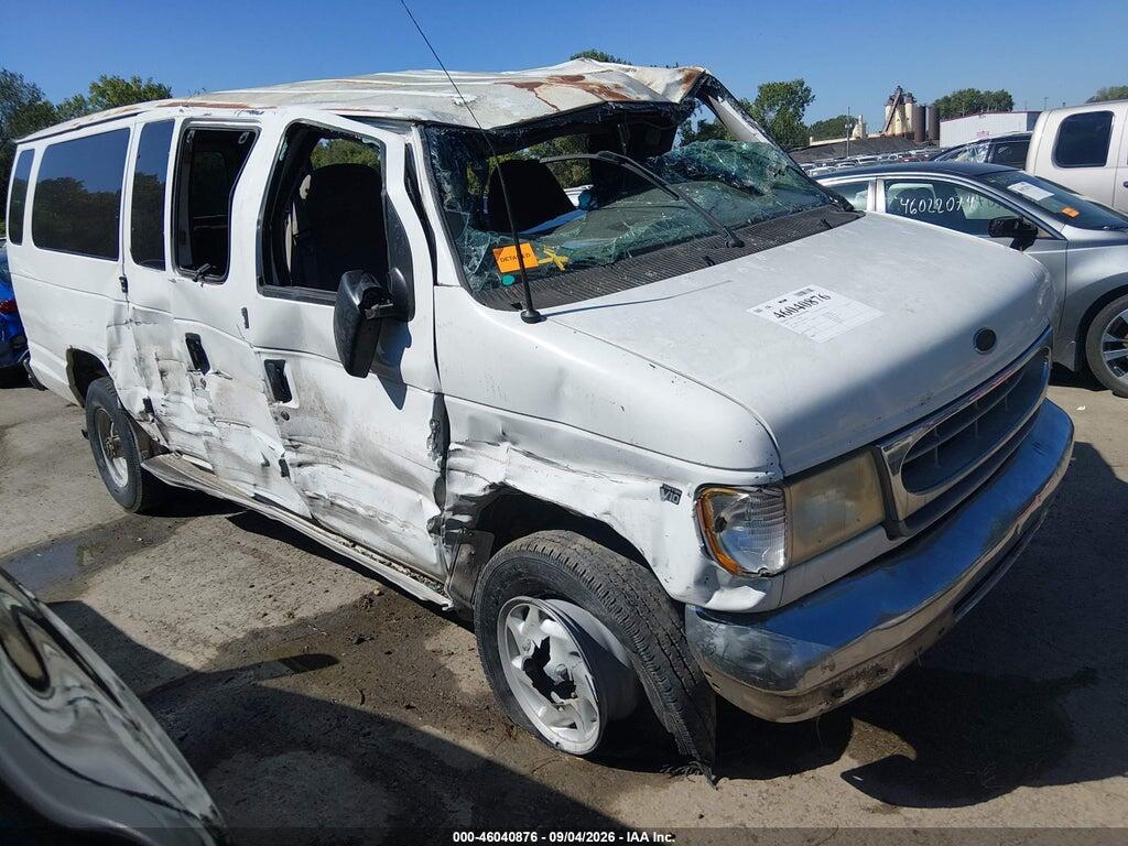 2001 FORD E-350 SUPER DUTY 1FBSS31SX1HA24253