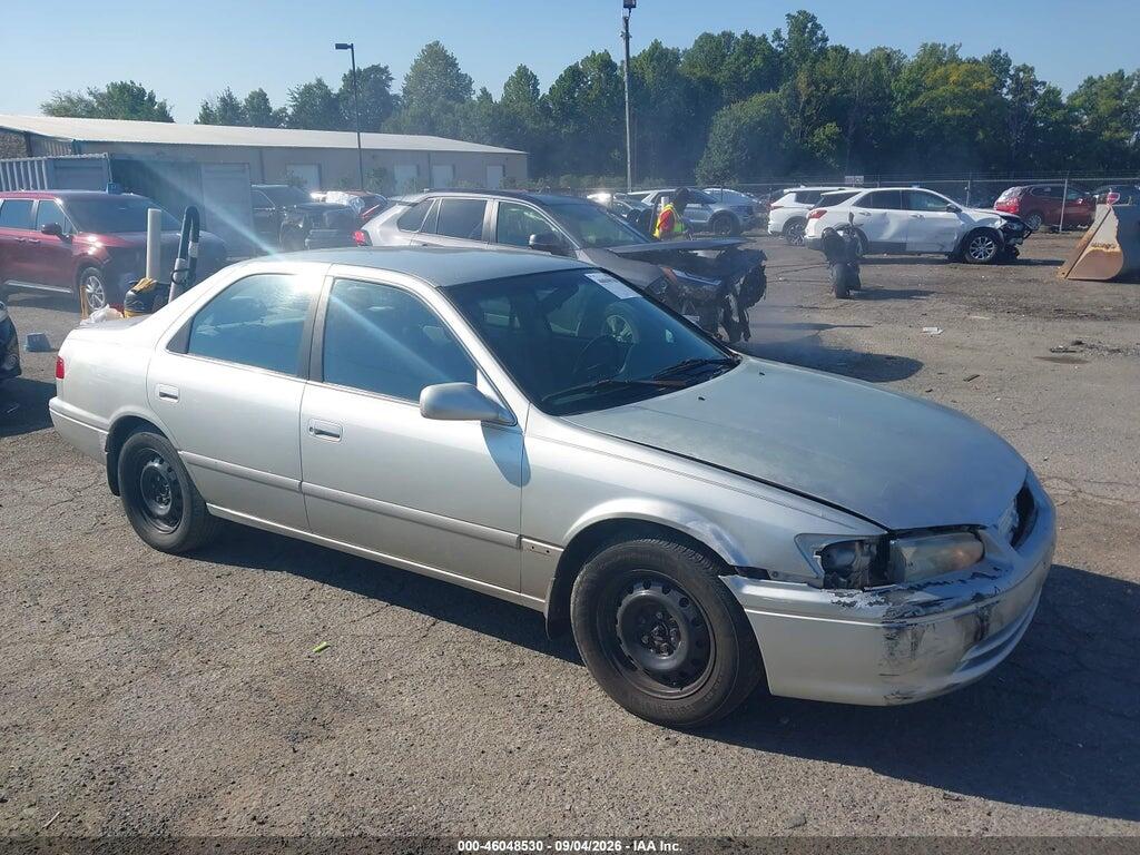 2000 TOYOTA CAMRY JT2BG28K5Y0431329