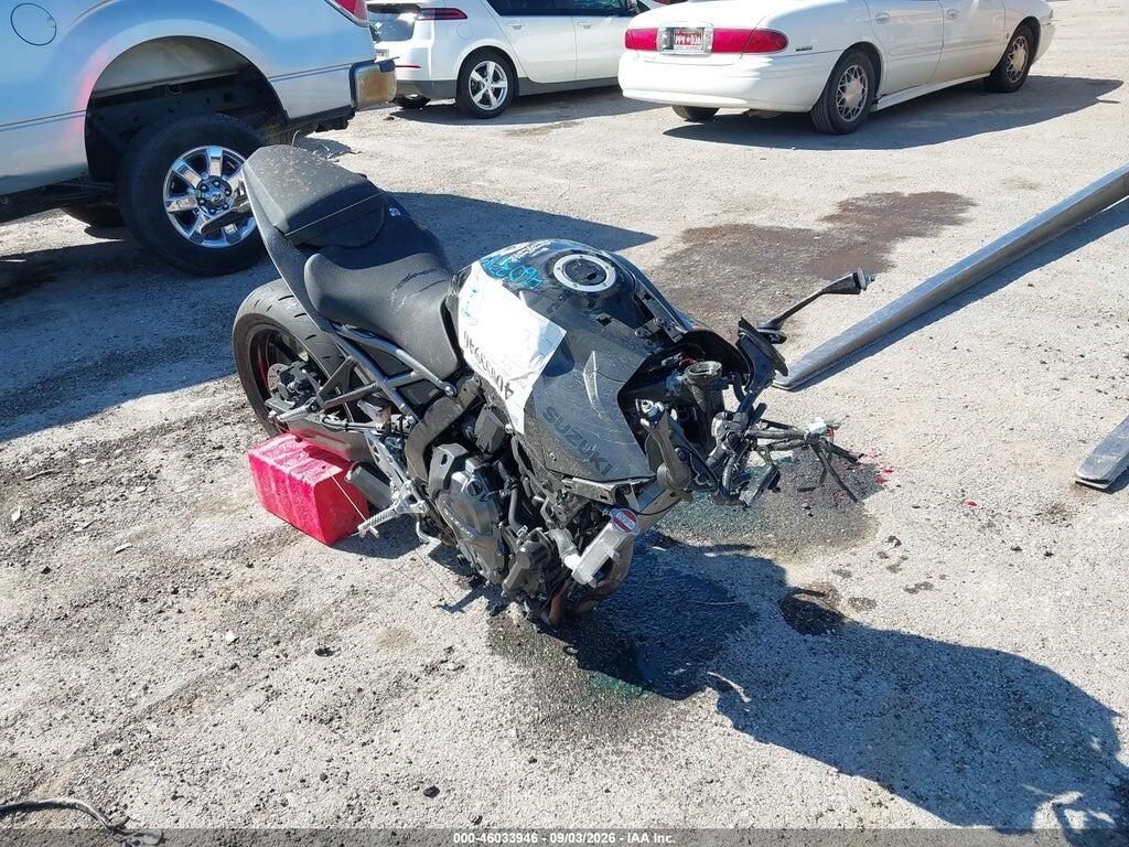 JS1EM13B0S7101024 2025 SUZUKI GSX800 photo no. 1