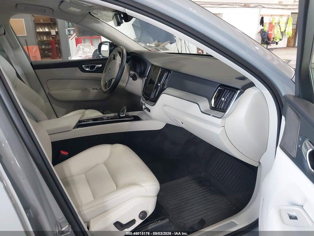 YV4M12RC9S1025027 2025 VOLVO XC60 photo no. 5