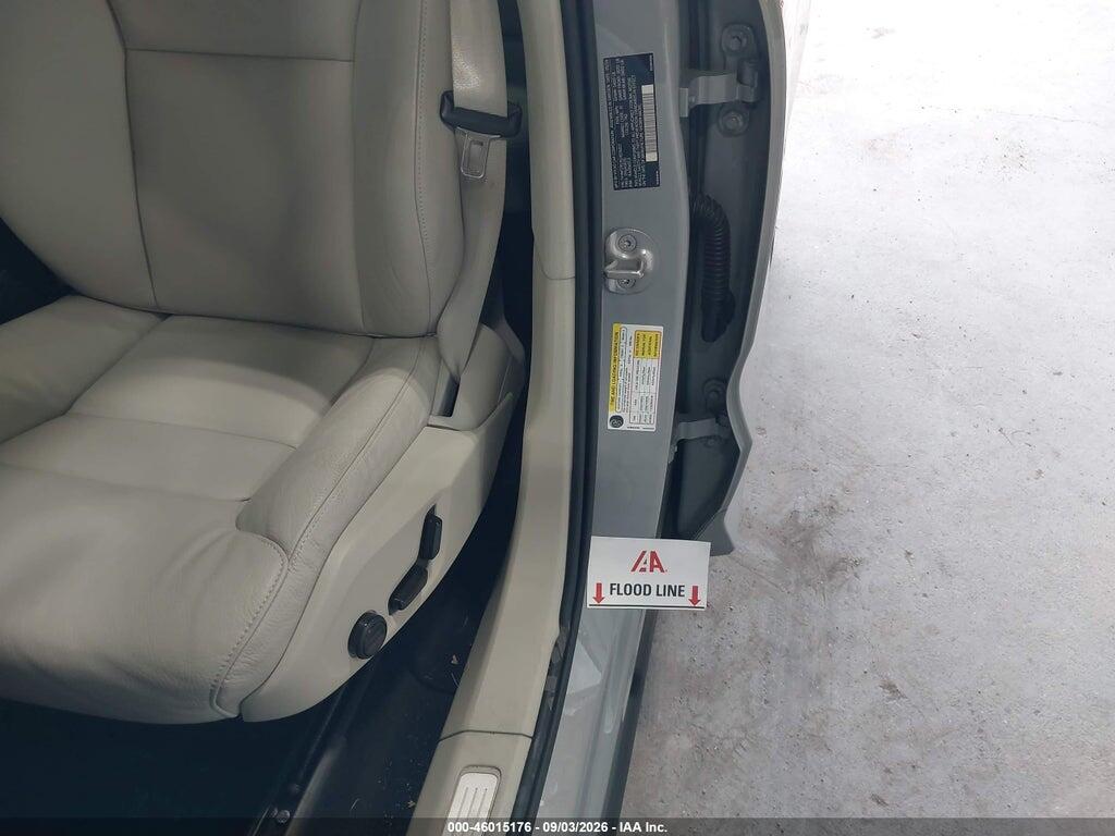 YV4M12RC9S1025027 2025 VOLVO XC60 photo no. 6