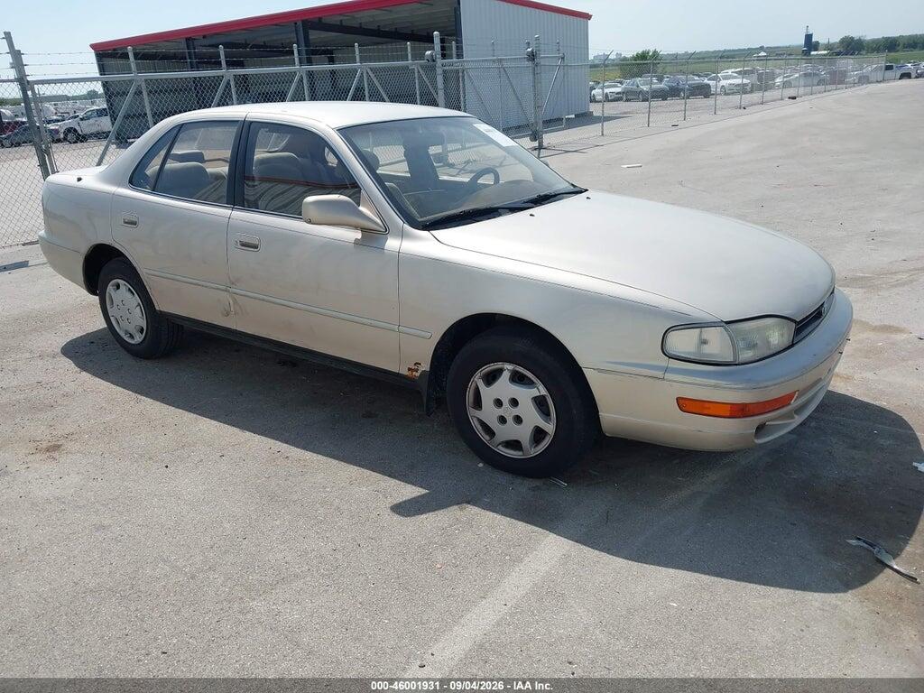 1993 TOYOTA CAMRY 4T1SK12E1PU260228