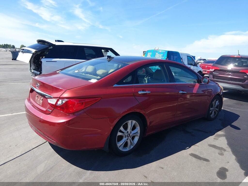 5NPEC4AC3DH655145 2013 HYUNDAI SONATA photo no. 4