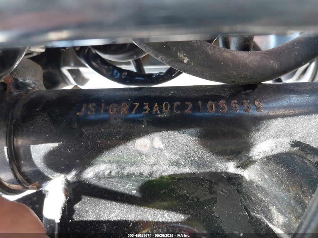 JS1GR73A0C2105559 1982 SUZUKI GS750 photo no. 10
