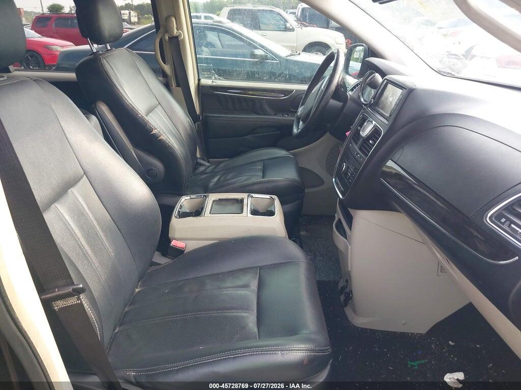 2C4RC1BG7CR245791 2012 CHRYSLER TOWN & COUNTRY photo no. 5