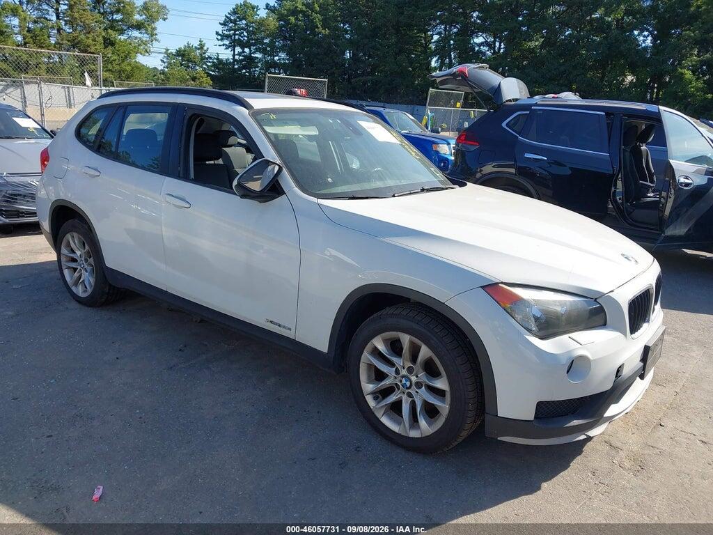 2015 BMW X1 WBAVL1C58FVY26002
