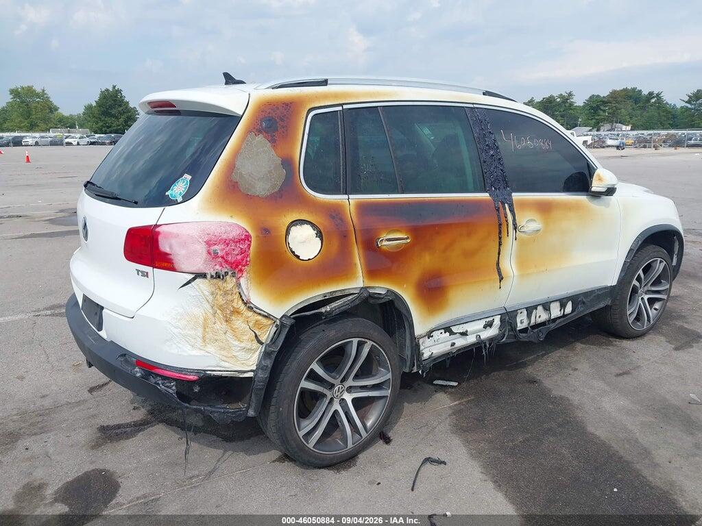 WVGVV7AXXHK009487 2017 VOLKSWAGEN TIGUAN photo no. 12