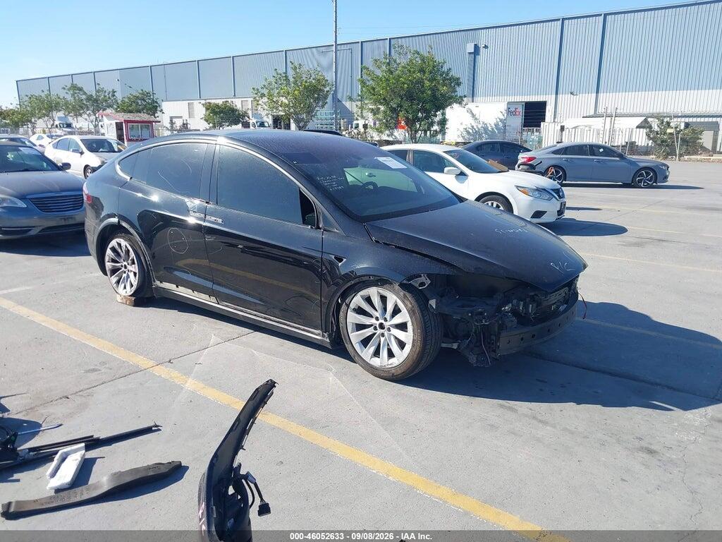 2016 TESLA MODEL X 5YJXCAE23GF013164