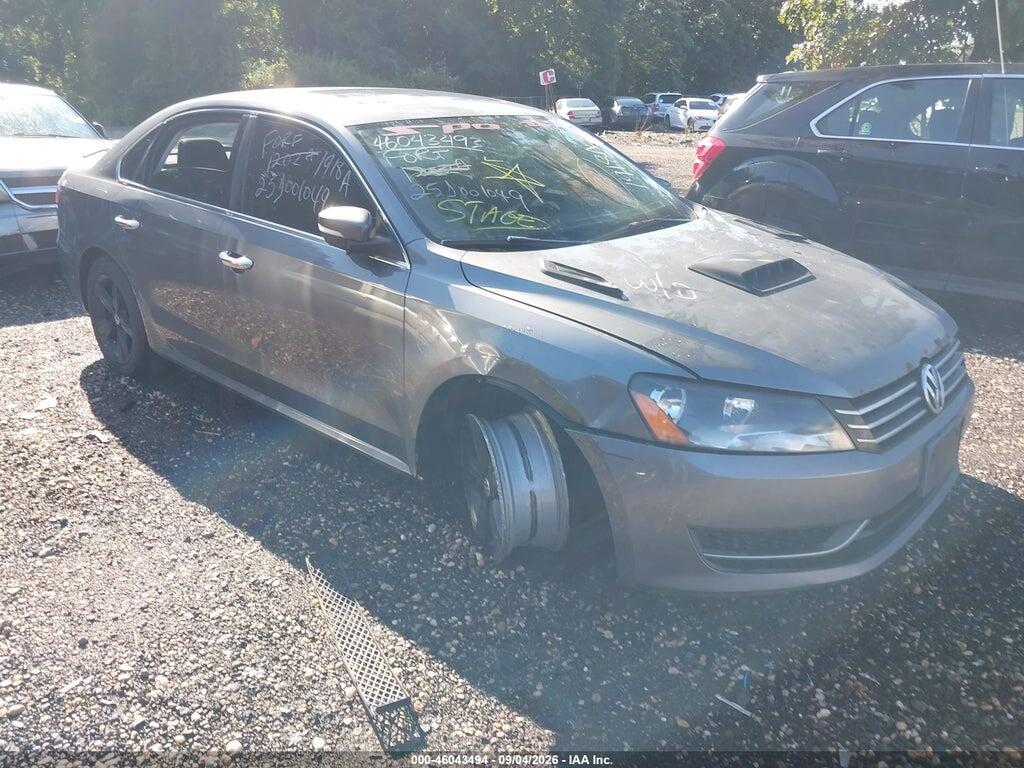 2013 VOLKSWAGEN PASSAT 1VWBP7A31DC142073