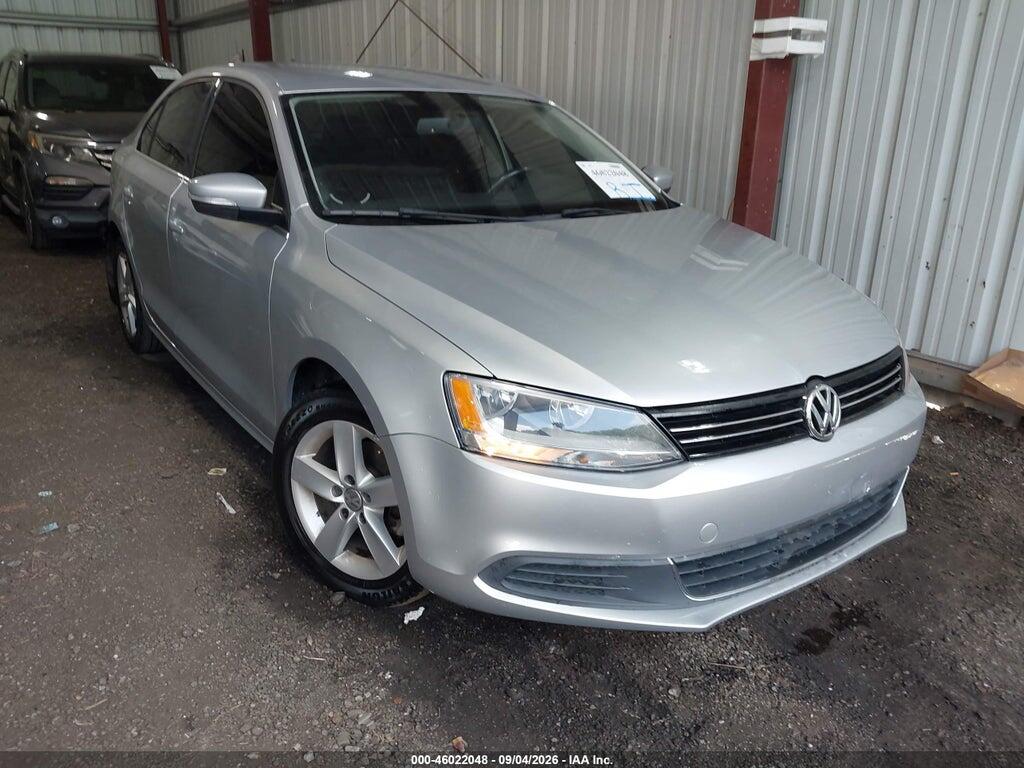 2014 VOLKSWAGEN JETTA 3VWLL7AJ7EM277024
