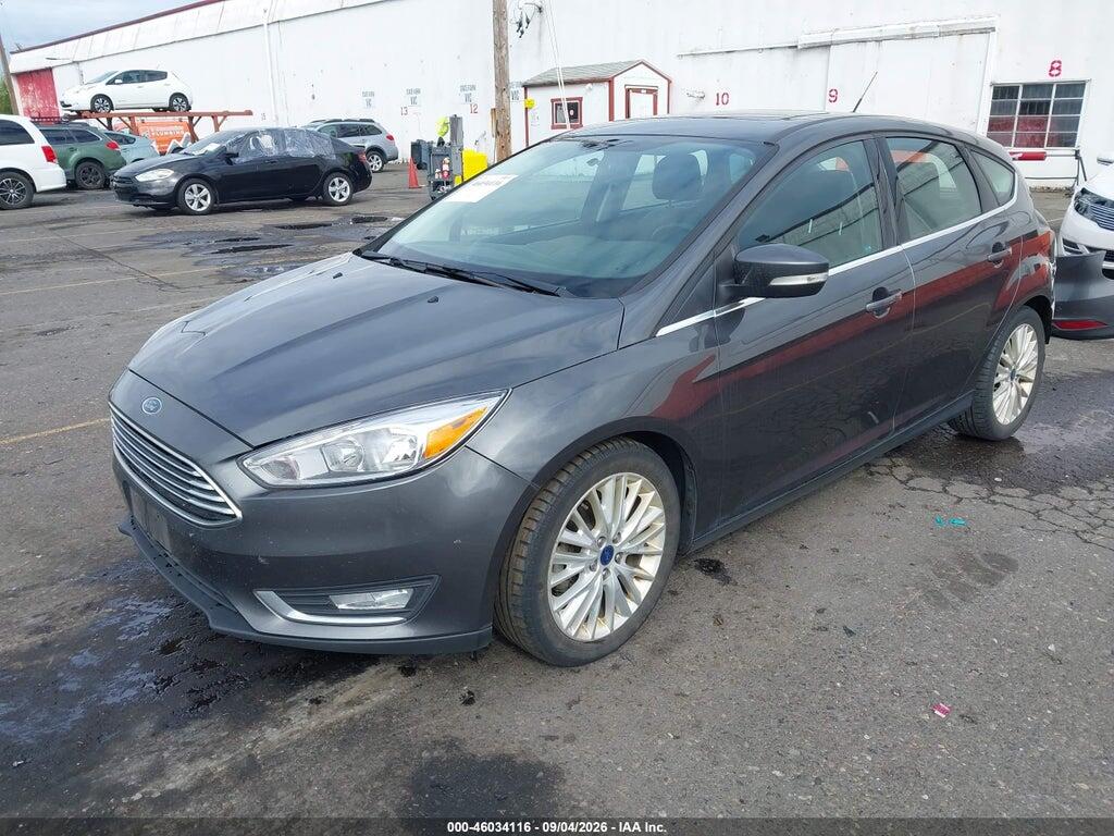 1FADP3N23HL325623 2017 FORD FOCUS photo no. 2