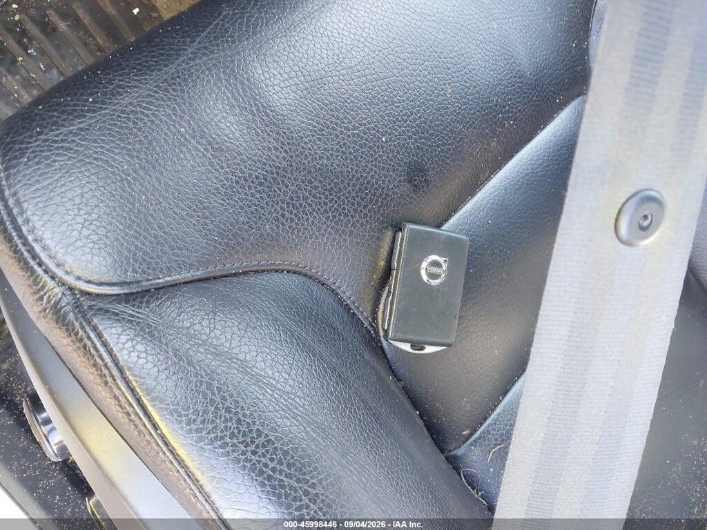 YV4A22PK7J1216650 2018 VOLVO XC90 photo no. 11