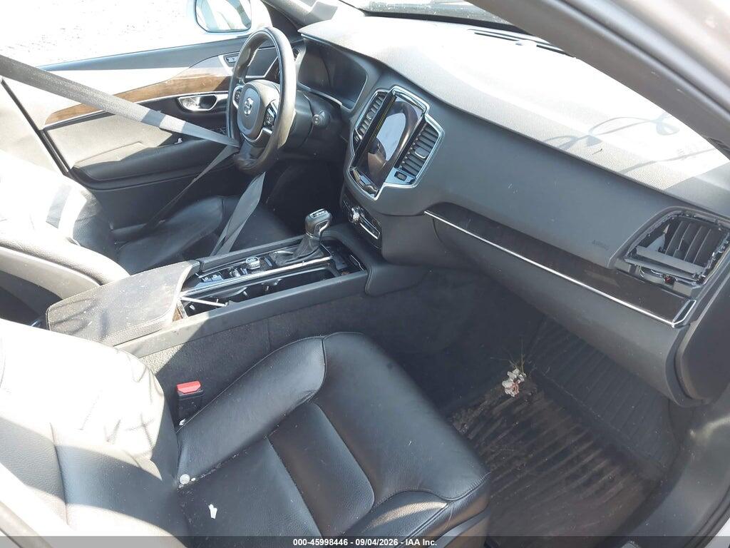 YV4A22PK7J1216650 2018 VOLVO XC90 photo no. 5