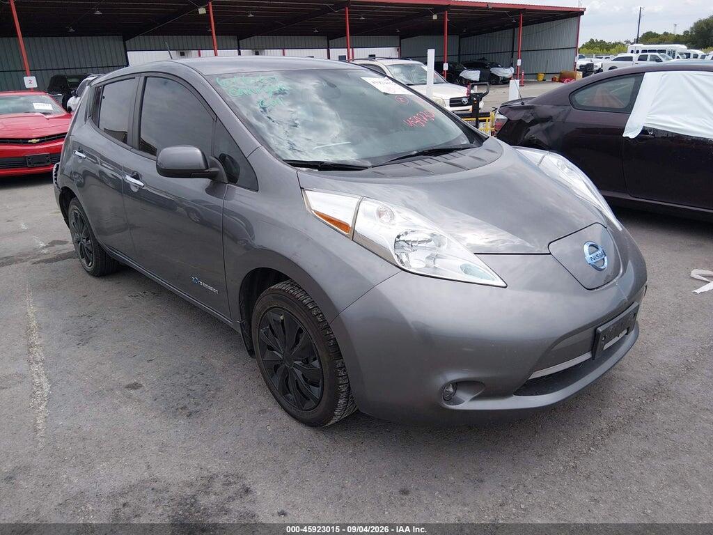 2017 NISSAN LEAF 1N4BZ0CP1HC300699