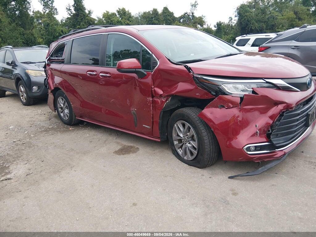 2021 TOYOTA SIENNA 5TDYRKEC6MS071410
