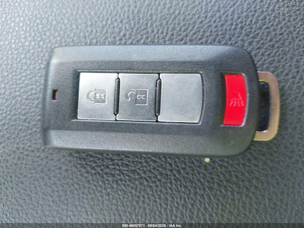 JA4APVAU9NU022832 2022 MITSUBISHI OUTLANDER SPORT photo no. 11