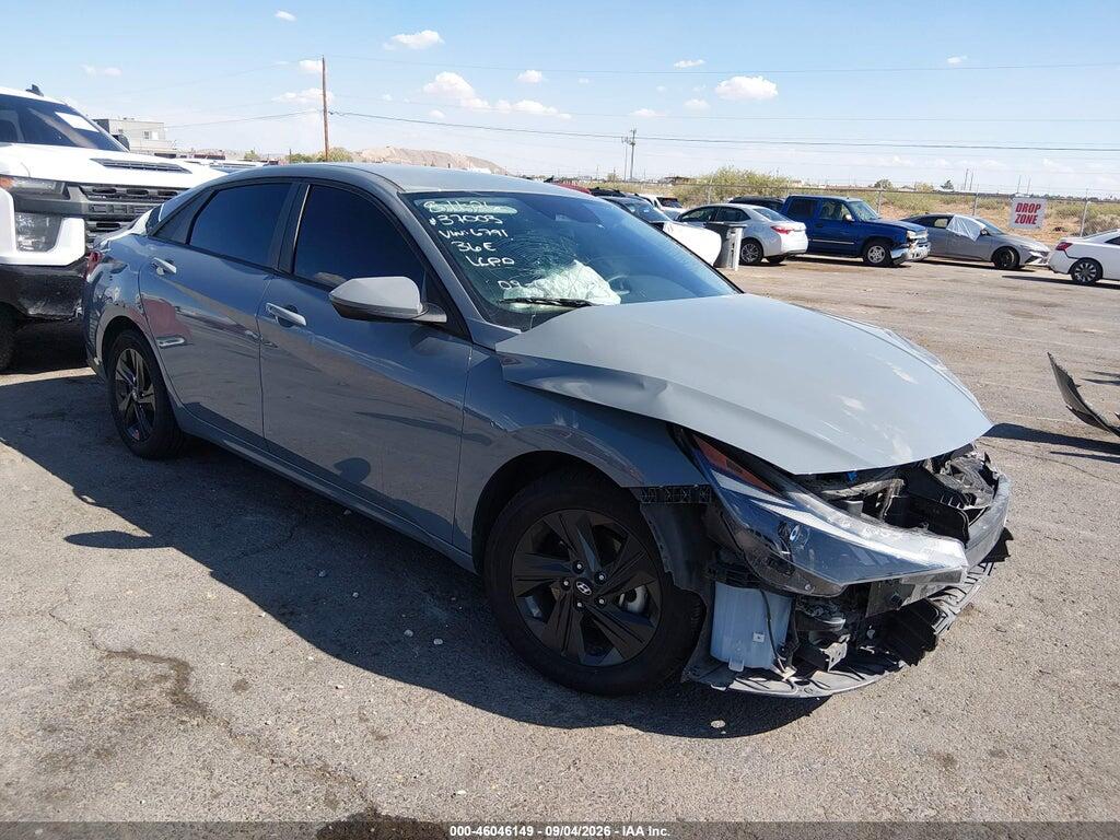 2022 HYUNDAI ELANTRA KMHLM4AG7NU306791