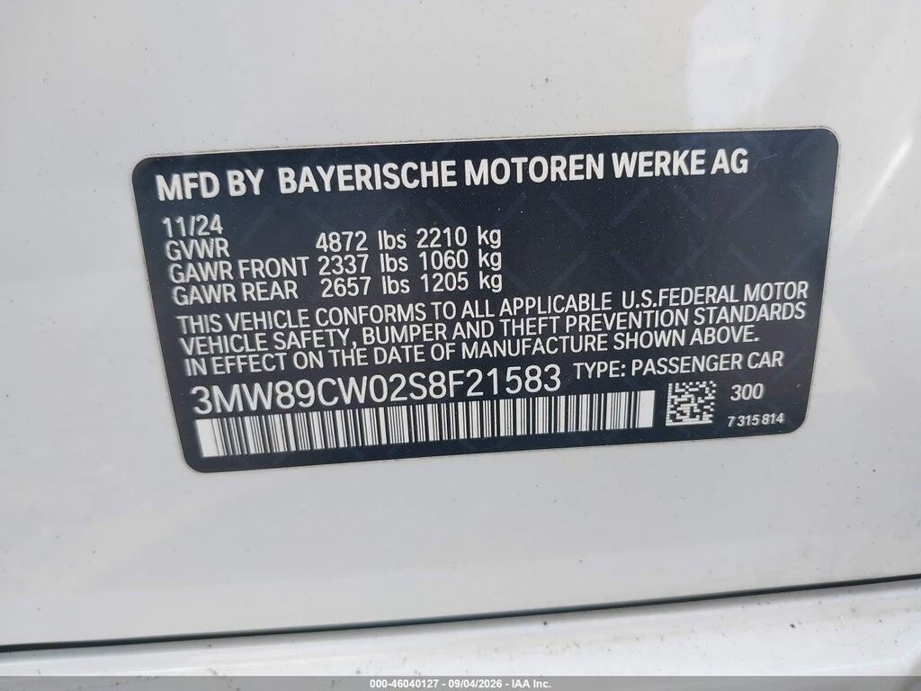 3MW89CW02S8F21583 2025 BMW 330I photo no. 9