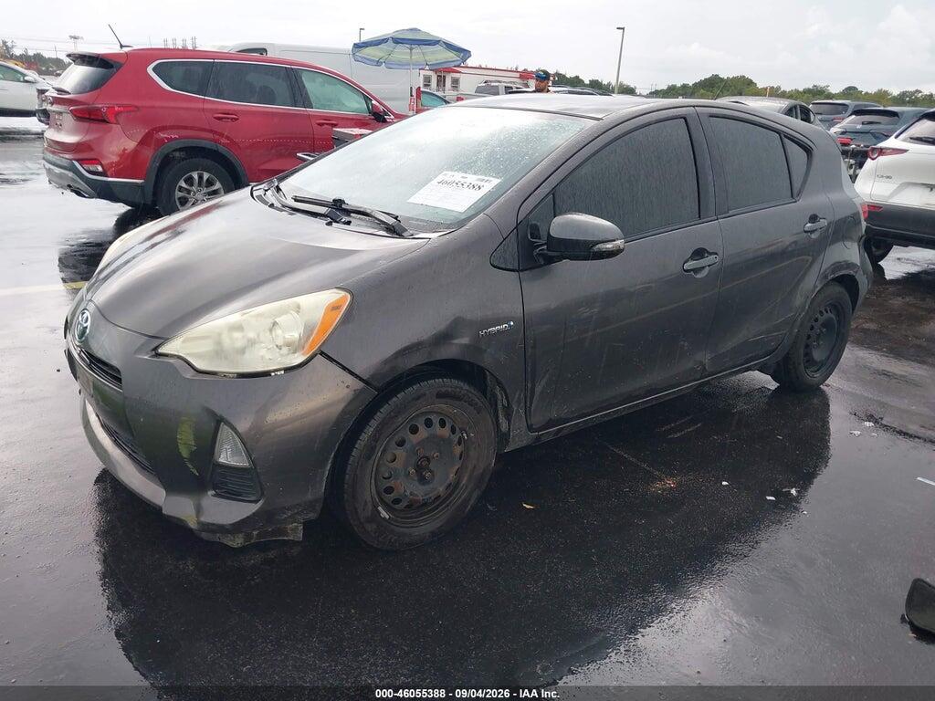 JTDKDTB3XC1501062 2012 TOYOTA PRIUS C photo no. 2
