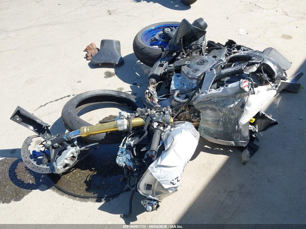 JS1GR7MA2T7101076 2026 SUZUKI GSX-R750 photo no. 5