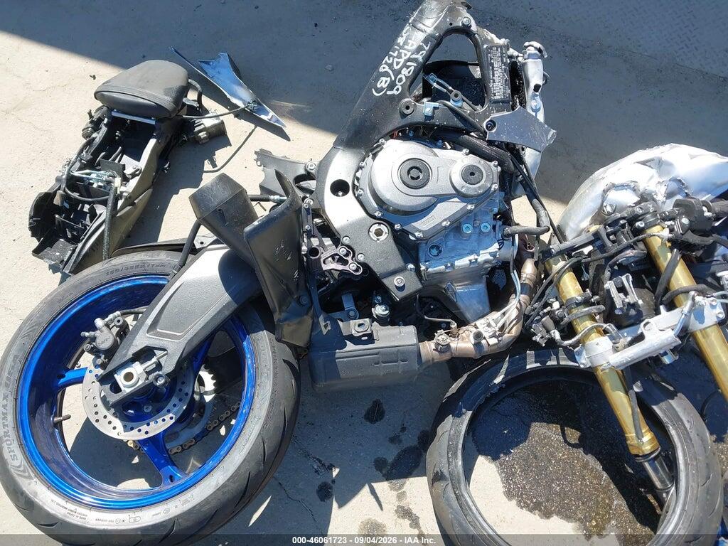 JS1GR7MA2T7101076 2026 SUZUKI GSX-R750 photo no. 6