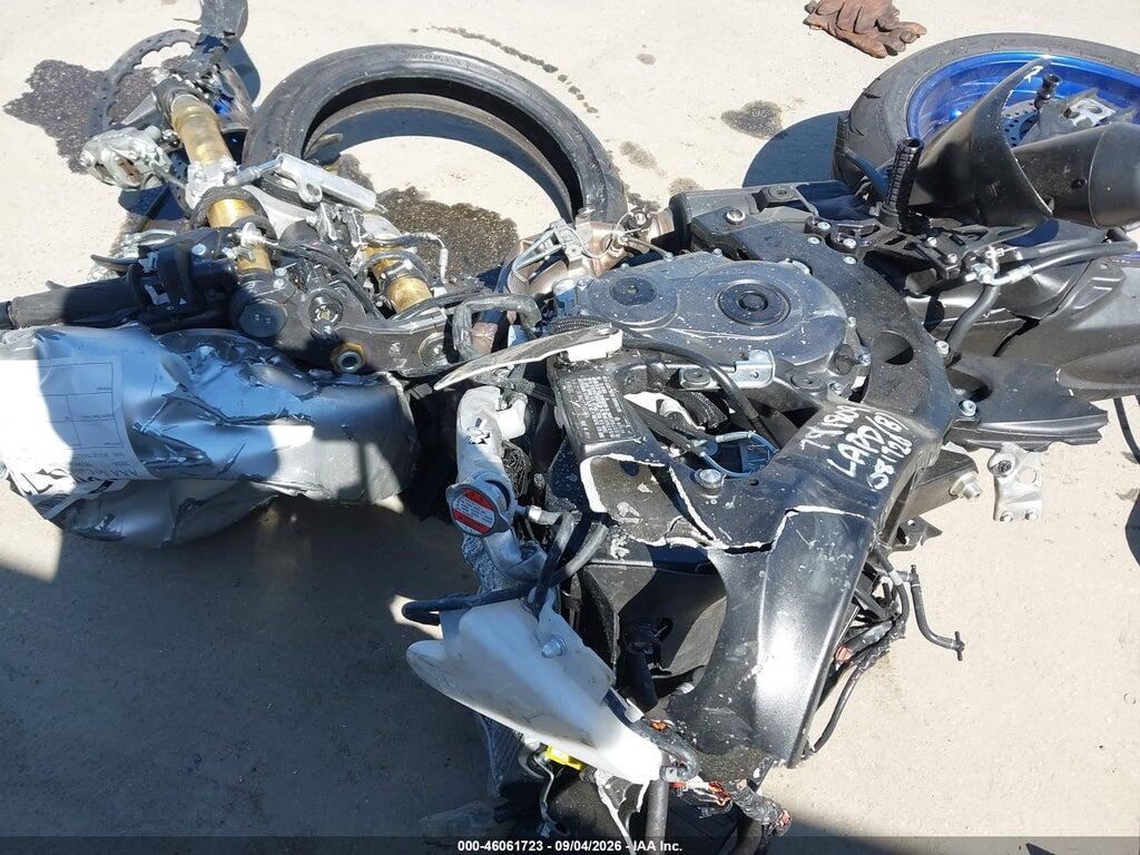 JS1GR7MA2T7101076 2026 SUZUKI GSX-R750 photo no. 7