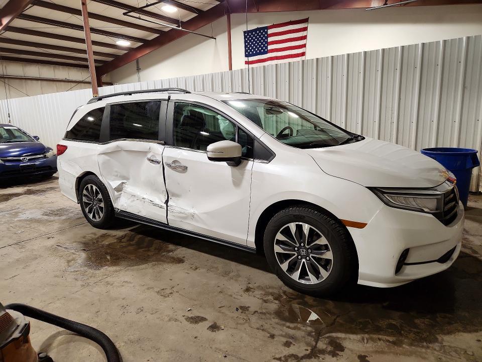 2024 HONDA ODYSSEY EXL — Фото 4 из 13