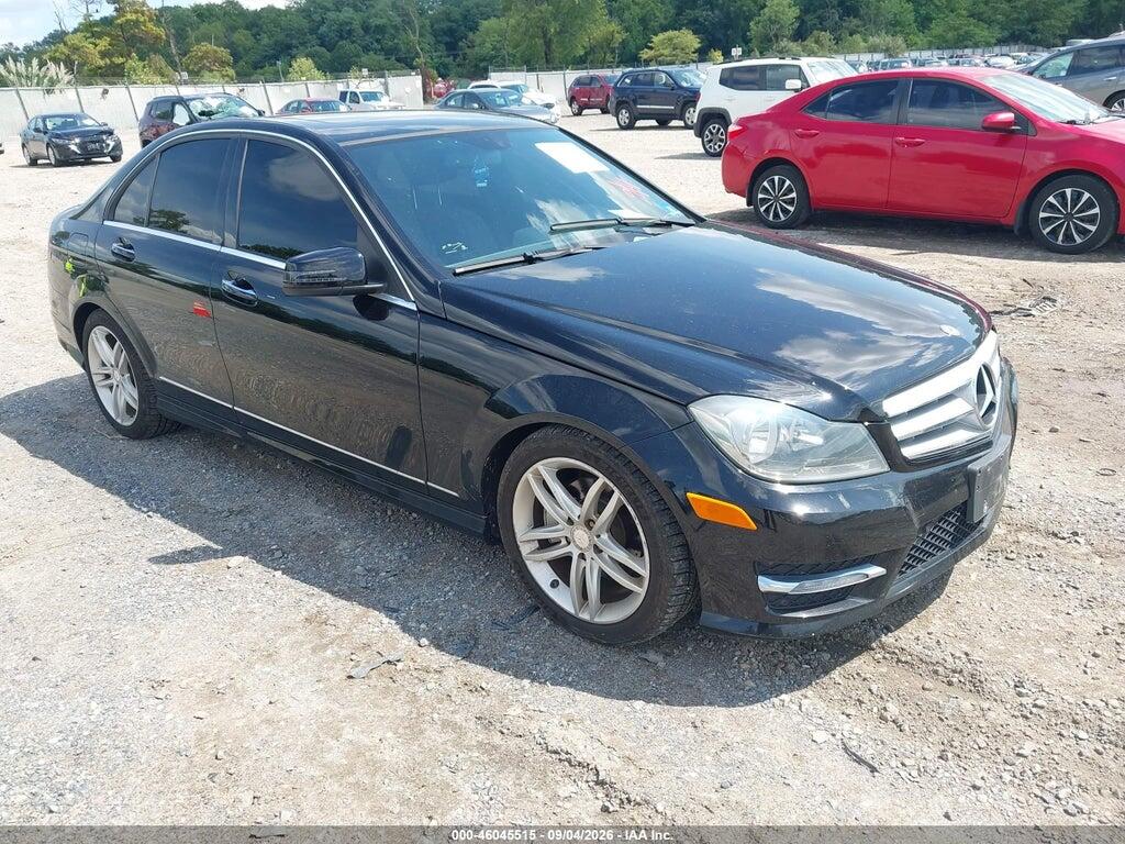 2012 MERCEDES-BENZ C 300 WDDGF8BB6CR195411