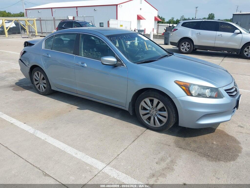 1HGCP2F8XCA109745 2012 HONDA ACCORD photo no. 1